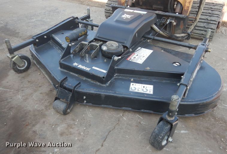 image for item IE9992 2014 Bobcat  90"W skid steer finish mower