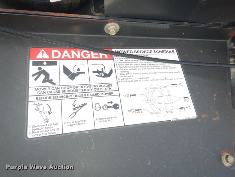 image for item IE9992 2014 Bobcat  90"W skid steer finish mower