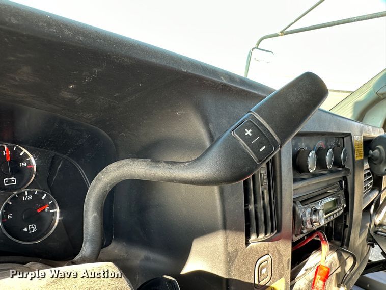 image for item JD9623 2015 Thomas Built 051MS  school bus