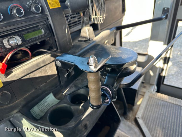 image for item JD9623 2015 Thomas Built 051MS  school bus