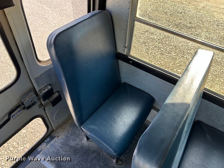 image for item JD9623 2015 Thomas Built 051MS  school bus