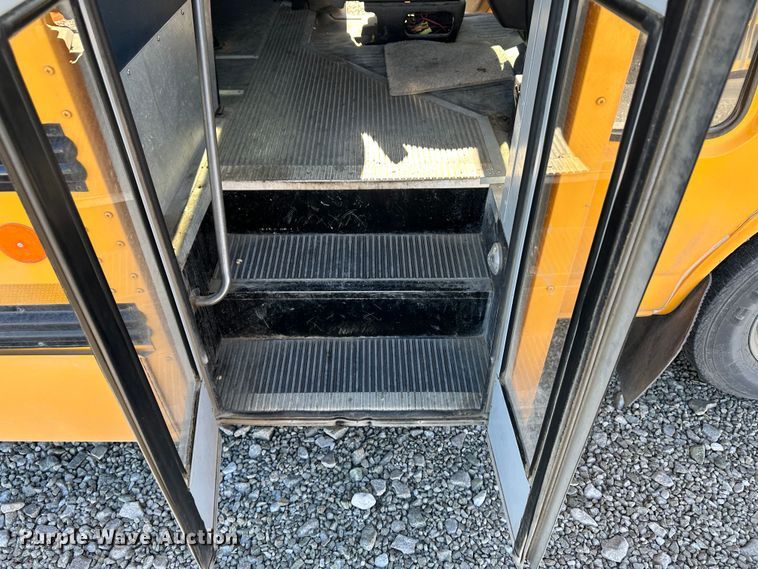 image for item JD9623 2015 Thomas Built 051MS  school bus