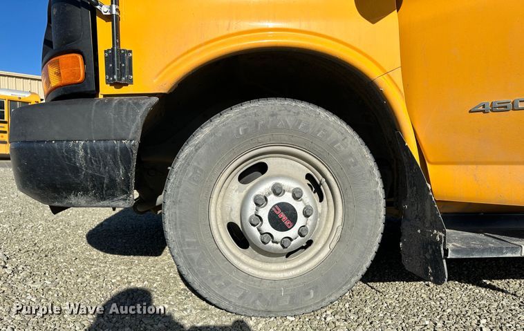 image for item JD9623 2015 Thomas Built 051MS  school bus