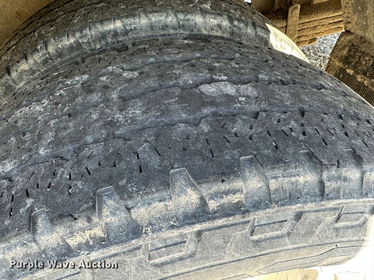 image for item JD9623 2015 Thomas Built 051MS  school bus