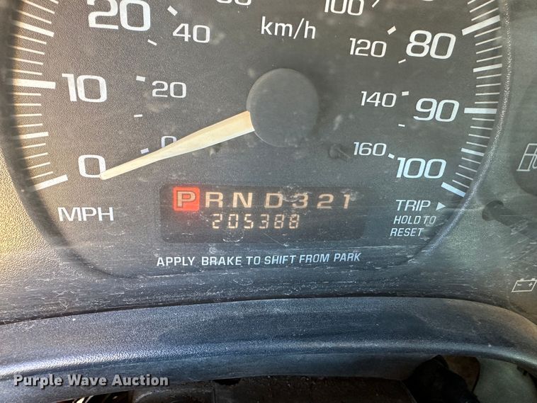 image for item JD9649 2002 Chevrolet Express G3500  school bus