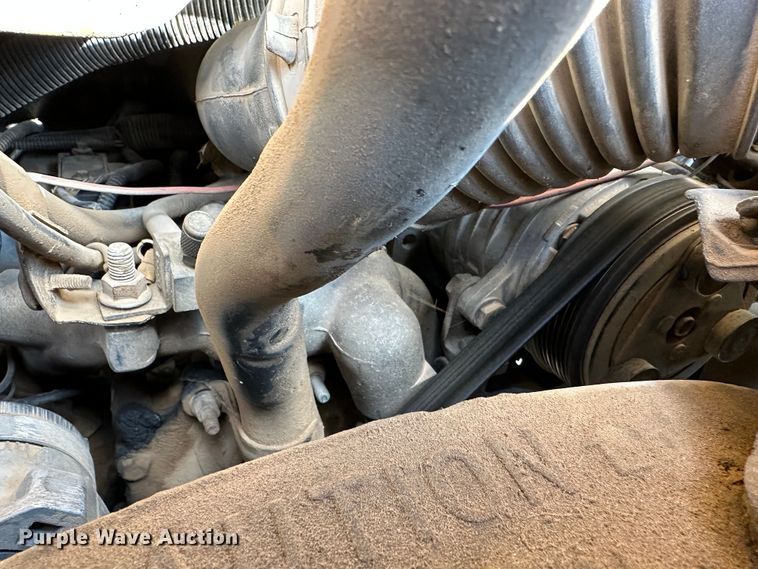 image for item JD9649 2002 Chevrolet Express G3500  school bus