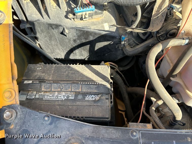 image for item JD9649 2002 Chevrolet Express G3500  school bus