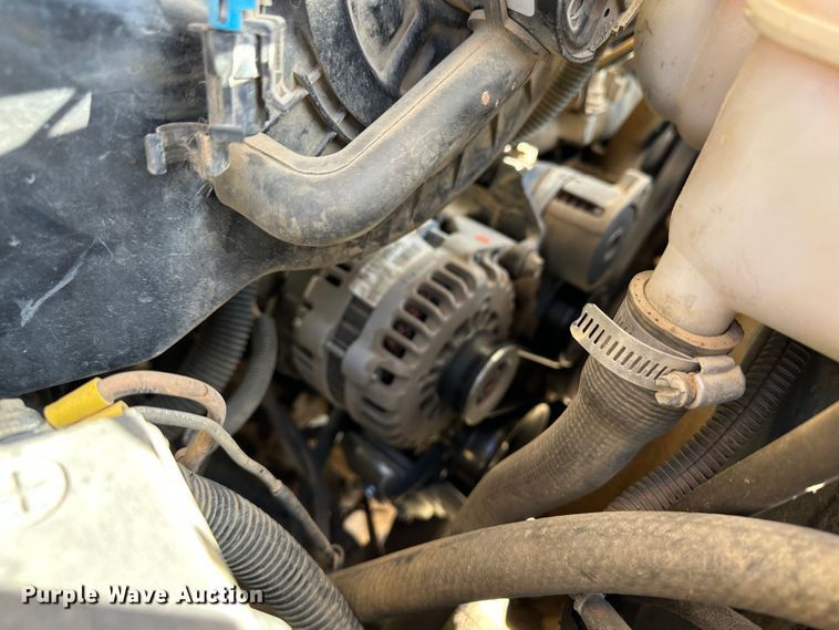 image for item JD9649 2002 Chevrolet Express G3500  school bus