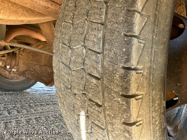 image for item JD9649 2002 Chevrolet Express G3500  school bus