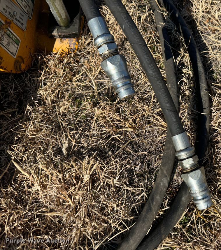 image for item JD9754 Hydraulic post hole digger