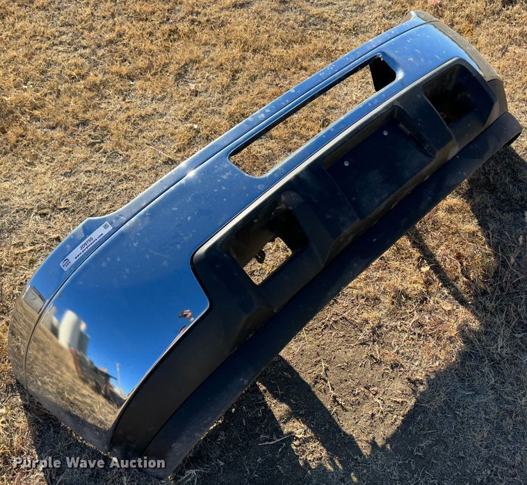 image for item JD9755 Front bumper