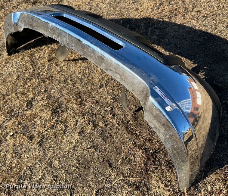 image for item JD9755 Front bumper