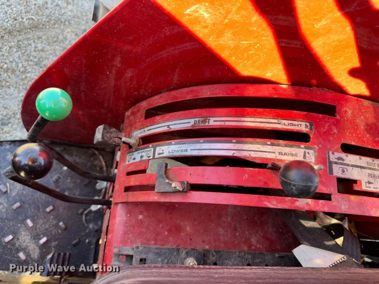 image for item JD9761 1992 Case IH 495  tractor