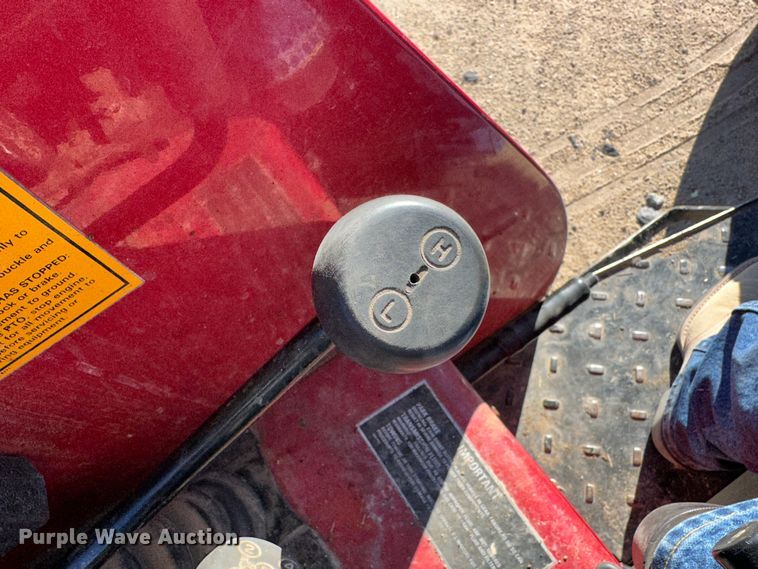 image for item JD9761 1992 Case IH 495  tractor