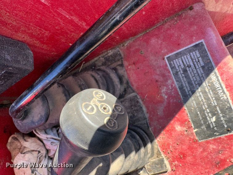 image for item JD9761 1992 Case IH 495  tractor