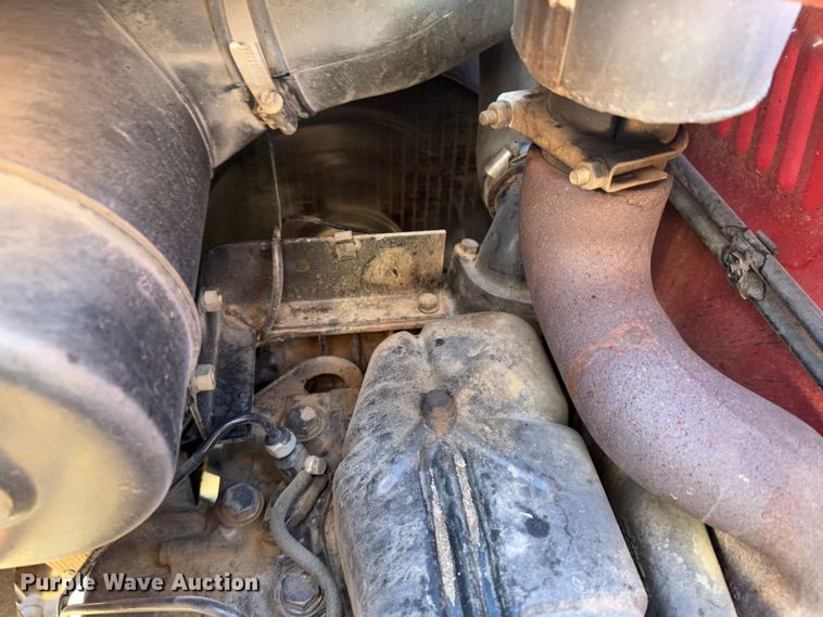 image for item JD9761 1992 Case IH 495  tractor