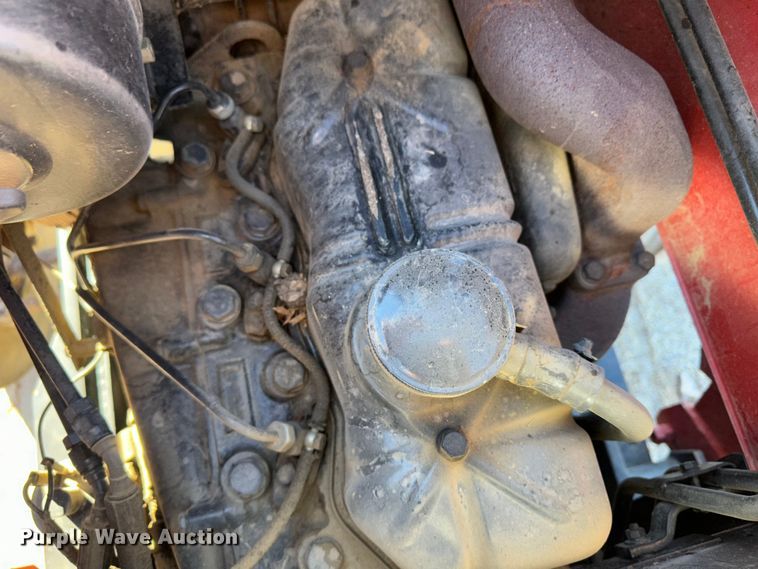 image for item JD9761 1992 Case IH 495  tractor