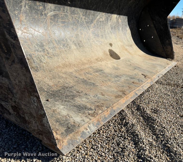 image for item JD9761 1992 Case IH 495  tractor