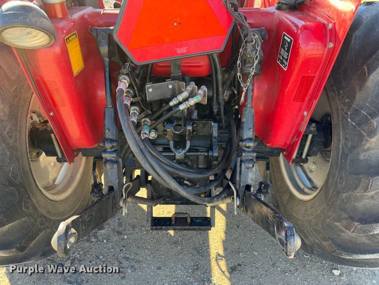 image for item JD9761 1992 Case IH 495  tractor