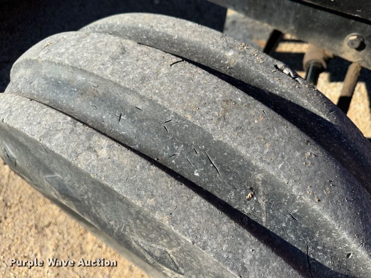 image for item JD9761 1992 Case IH 495  tractor