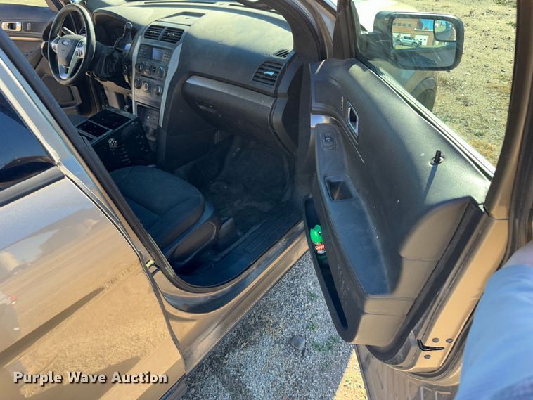 image for item JD9762 2015 Ford Explorer Police Interceptor  SUV