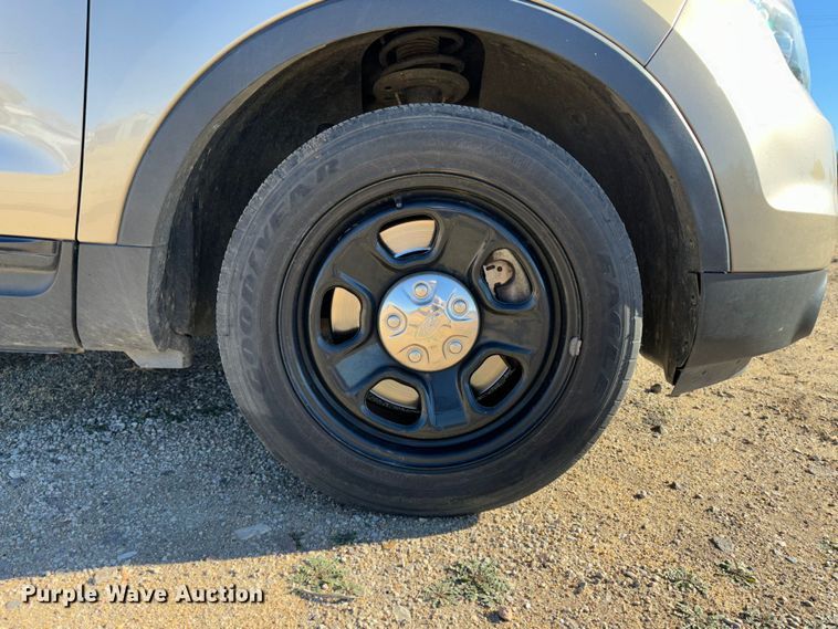 image for item JD9762 2015 Ford Explorer Police Interceptor  SUV