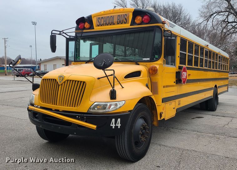 image for item JG9572 2006 IC CE300  school bus