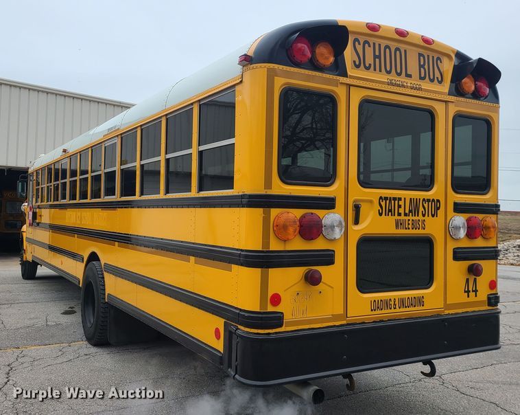 image for item JG9572 2006 IC CE300  school bus