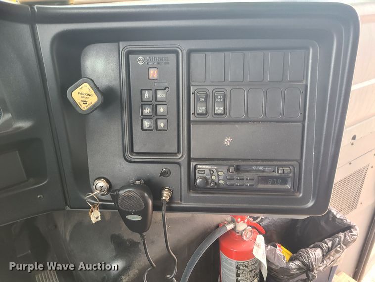 image for item JG9572 2006 IC CE300  school bus