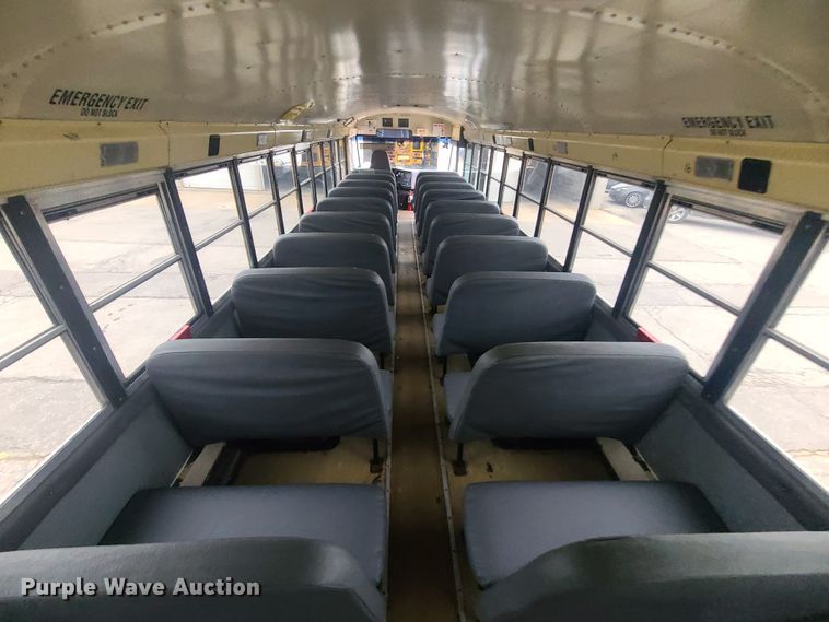 image for item JG9572 2006 IC CE300  school bus