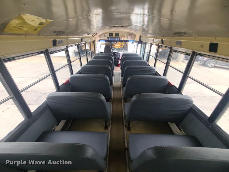 image for item JG9572 2006 IC CE300  school bus