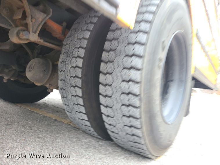 image for item JG9572 2006 IC CE300  school bus