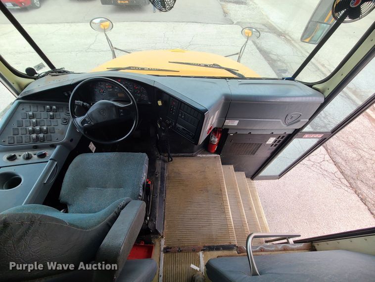 image for item JG9598 2006 IC CE300  school bus