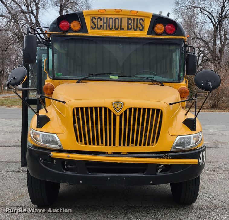 image for item JG9600 2006 IC CE300  school bus