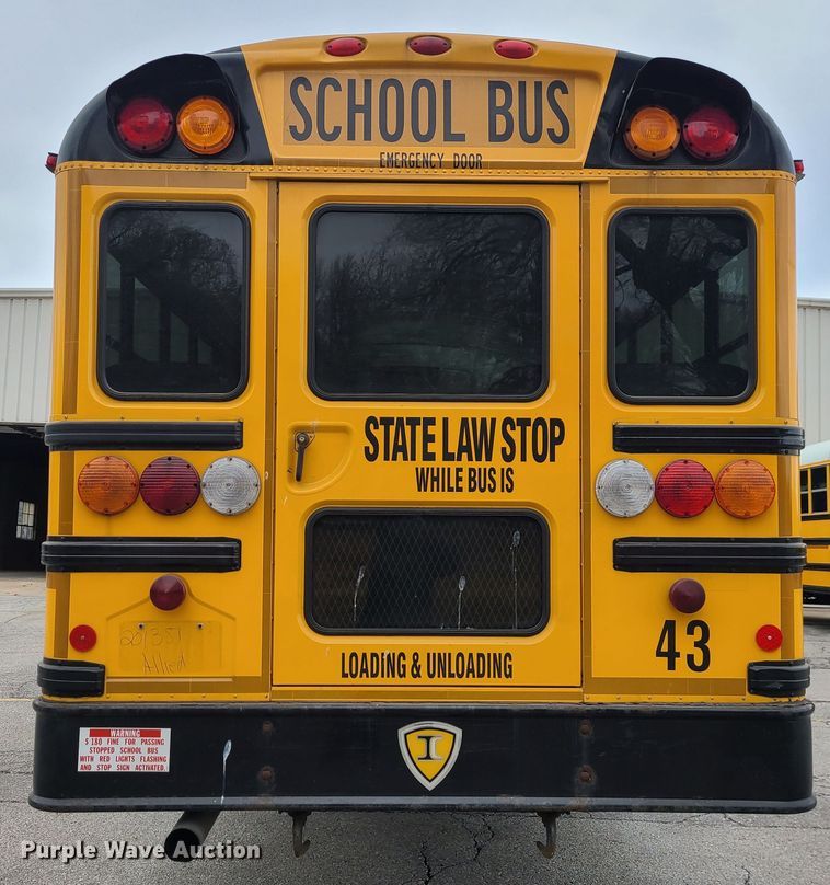 image for item JG9600 2006 IC CE300  school bus