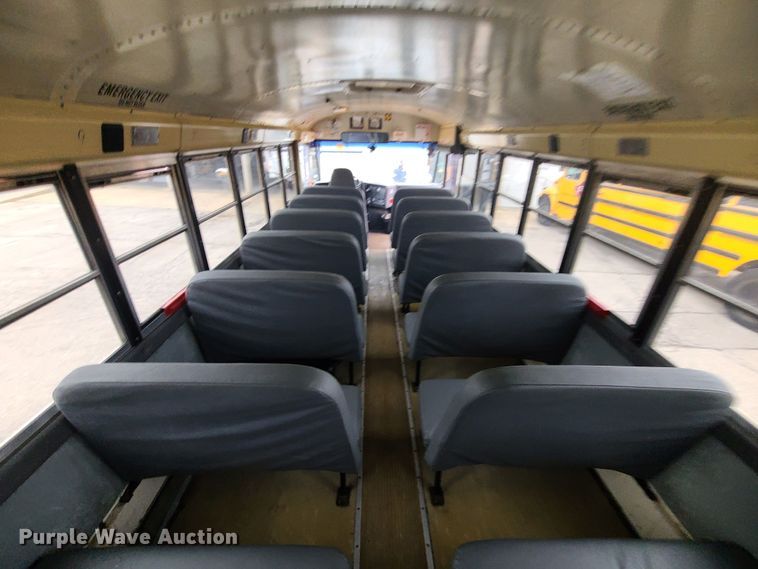 image for item JG9600 2006 IC CE300  school bus