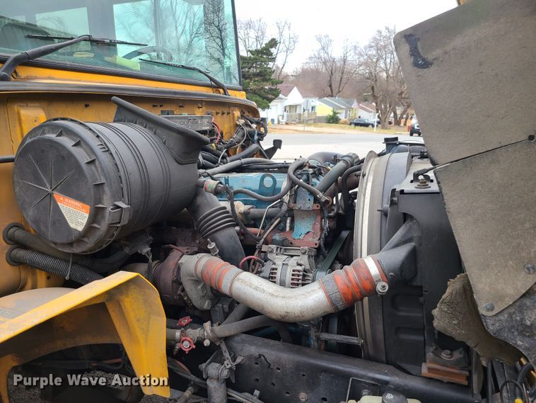 image for item JG9600 2006 IC CE300  school bus