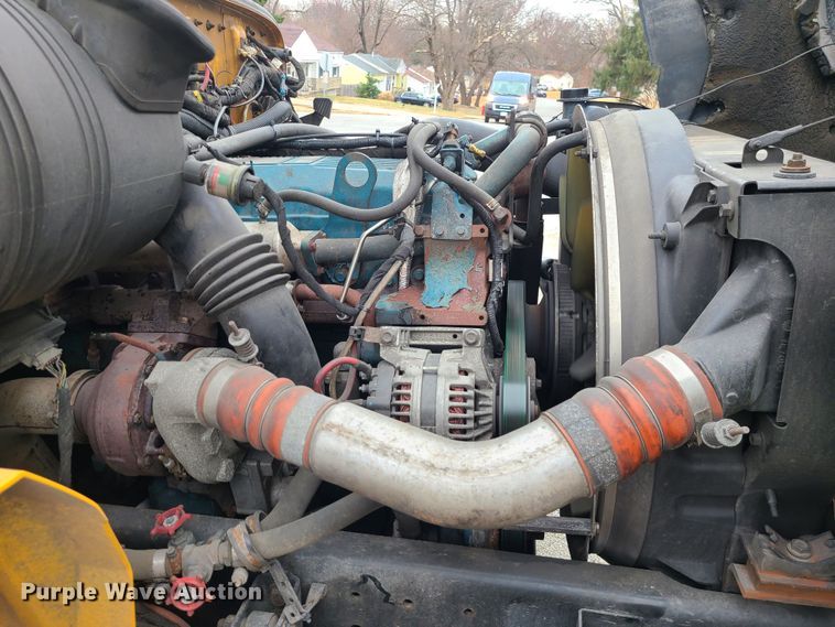 image for item JG9600 2006 IC CE300  school bus