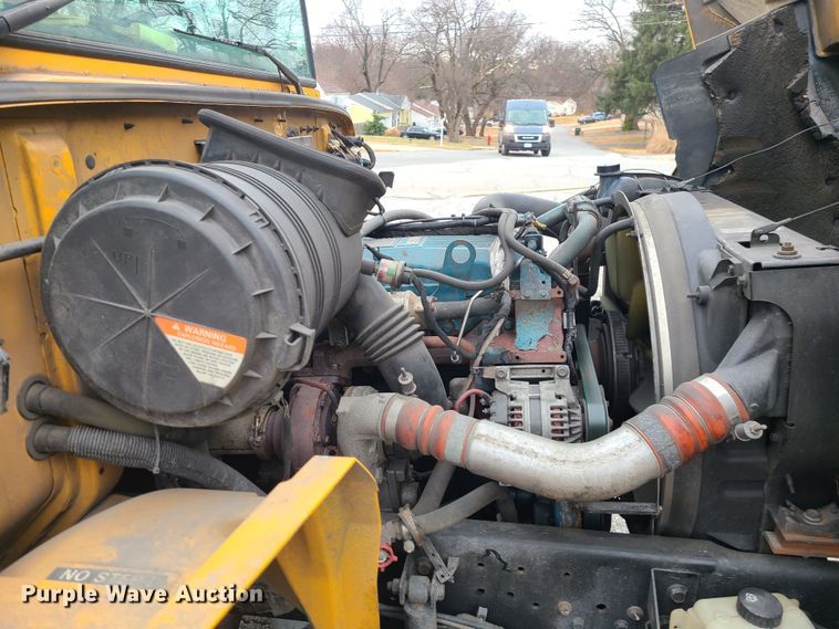 image for item JG9600 2006 IC CE300  school bus