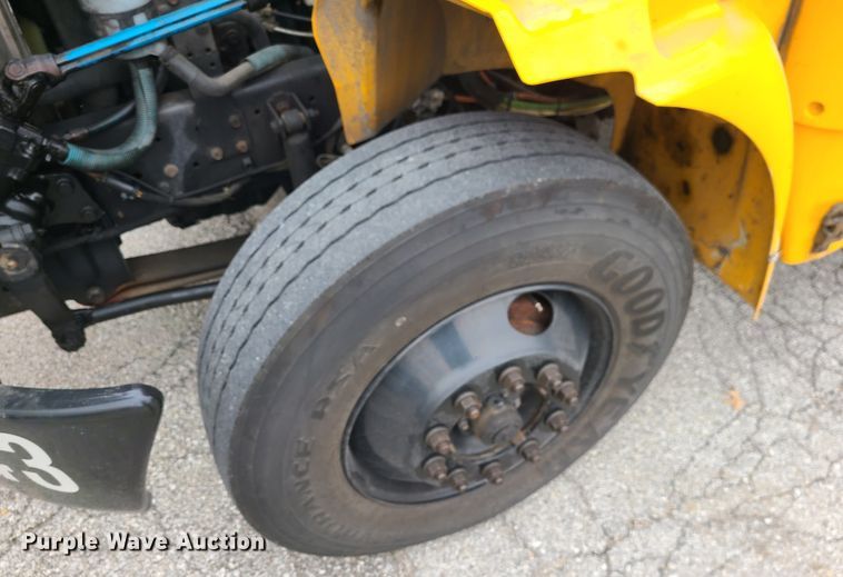 image for item JG9600 2006 IC CE300  school bus