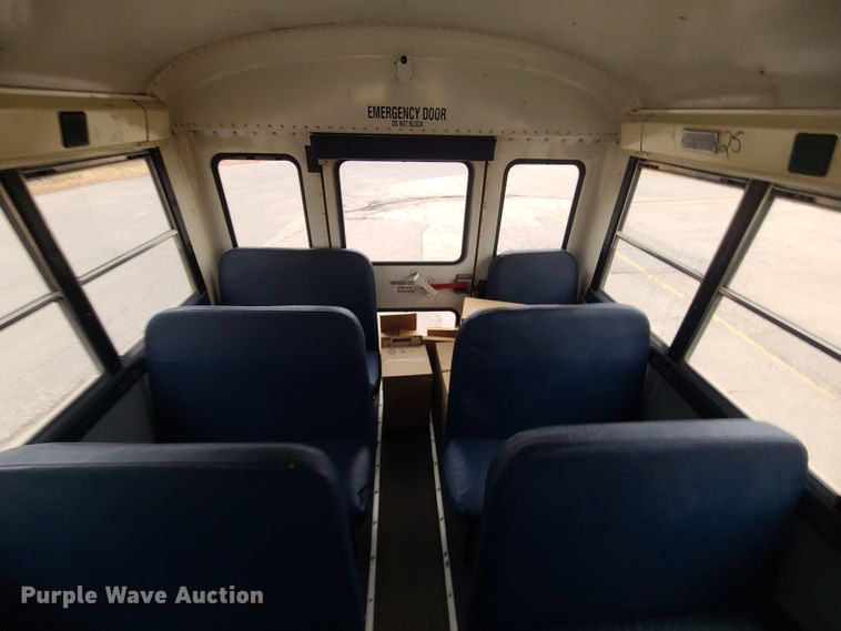 image for item JG9601 2007 IC CE300  school bus