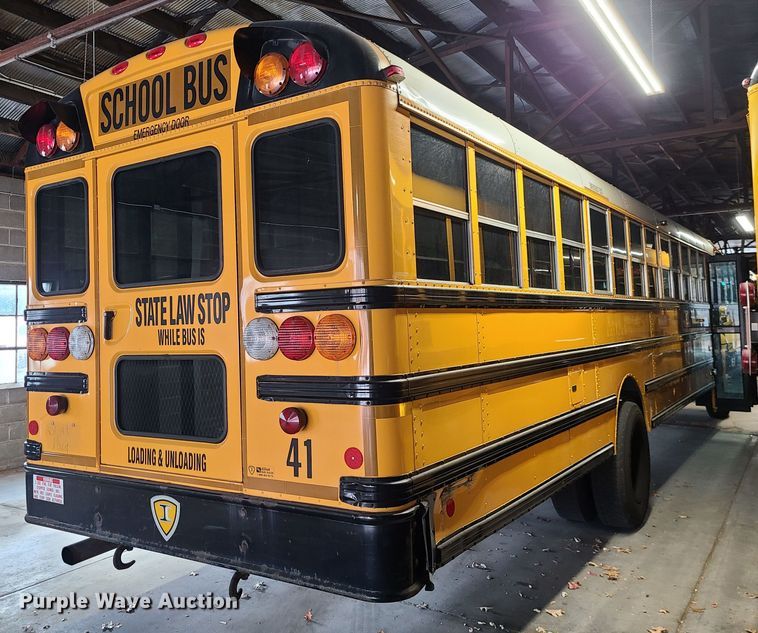 image for item JG9602 2006 IC CE300  school bus