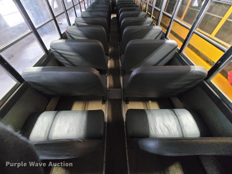 image for item JG9602 2006 IC CE300  school bus