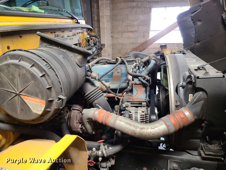 image for item JG9602 2006 IC CE300  school bus