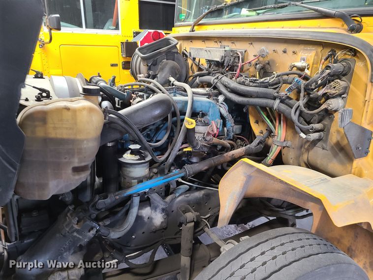 image for item JG9602 2006 IC CE300  school bus