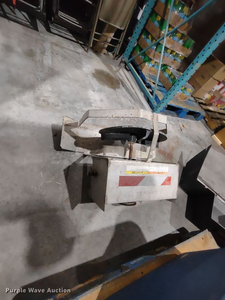 image for item JK9099 Western Tornado  spreader
