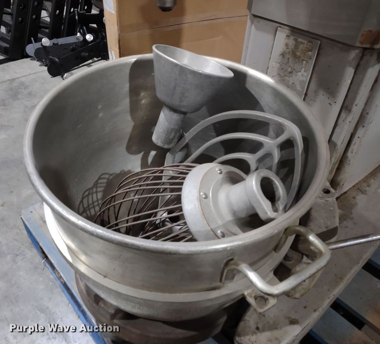 image for item JK9100 Hobart H-600  mixer