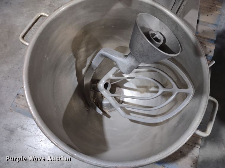 image for item JK9100 Hobart H-600  mixer