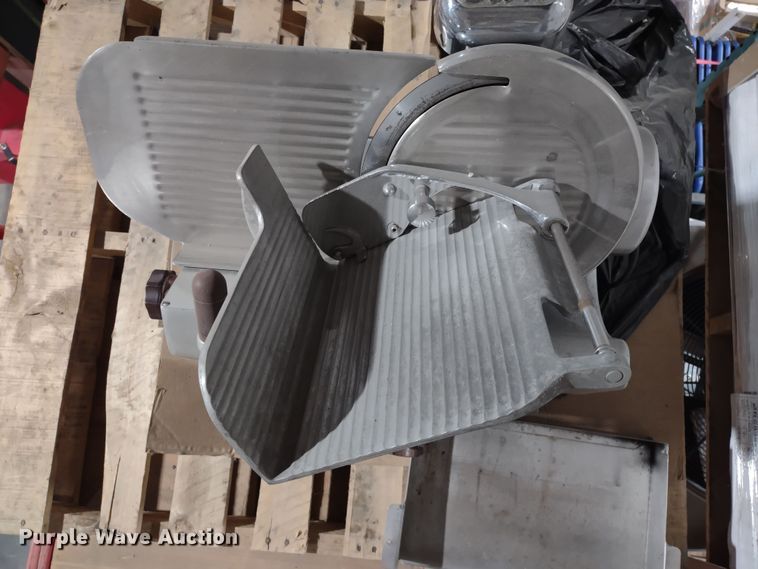 image for item JK9102 Globe 720  meat slicer