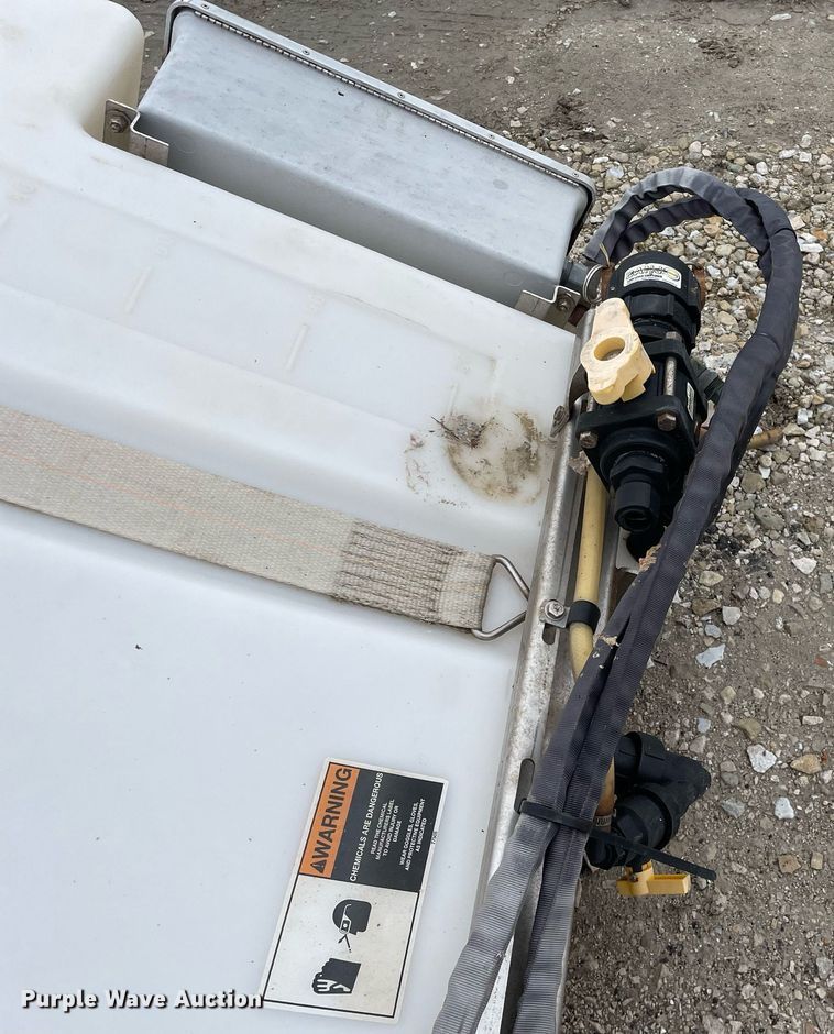 image for item JL9729 Henderson  anti ice tank